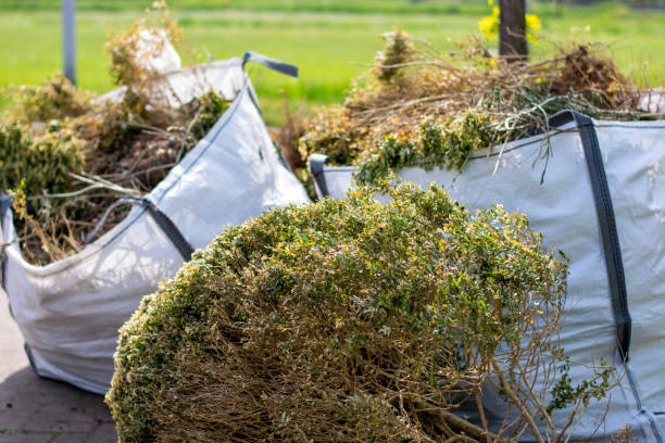 Best Office Cleanout  in Bondurant, IA